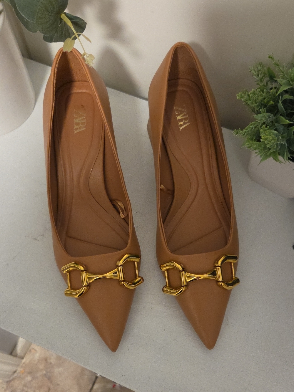​ZARA Nude Tan Pointed Toe Heels Gold Metal Buckle Work Office Pumps 6.5